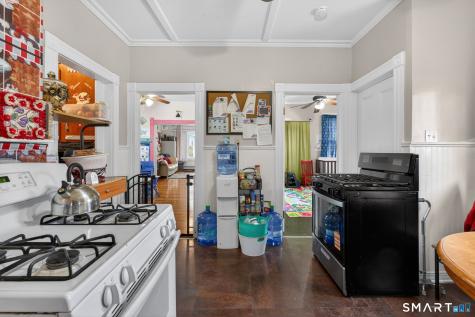 4 Robbins Court Norwich CT 06360