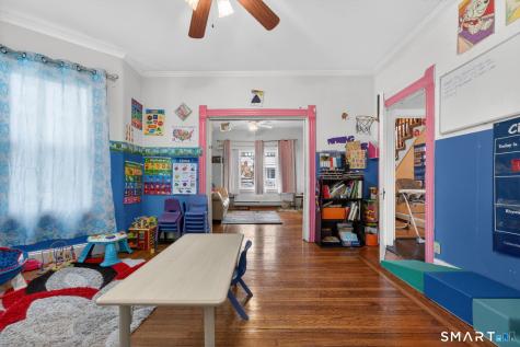 4 Robbins Court Norwich CT 06360