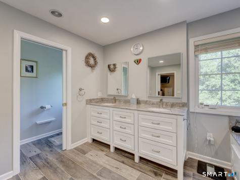 238 Budding Ridge Southington CT 06489