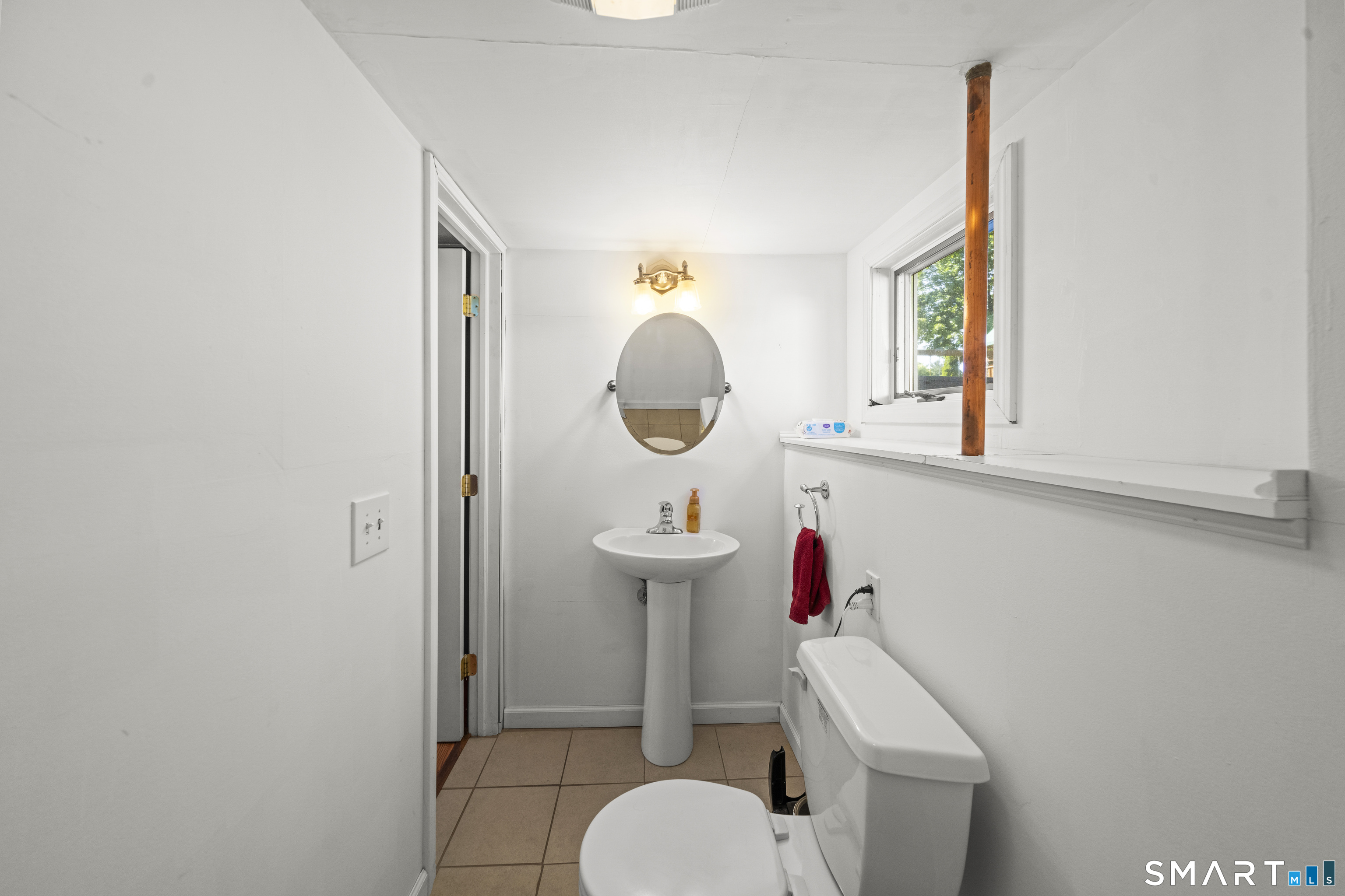62 Butler Avenue Southington CT 06489