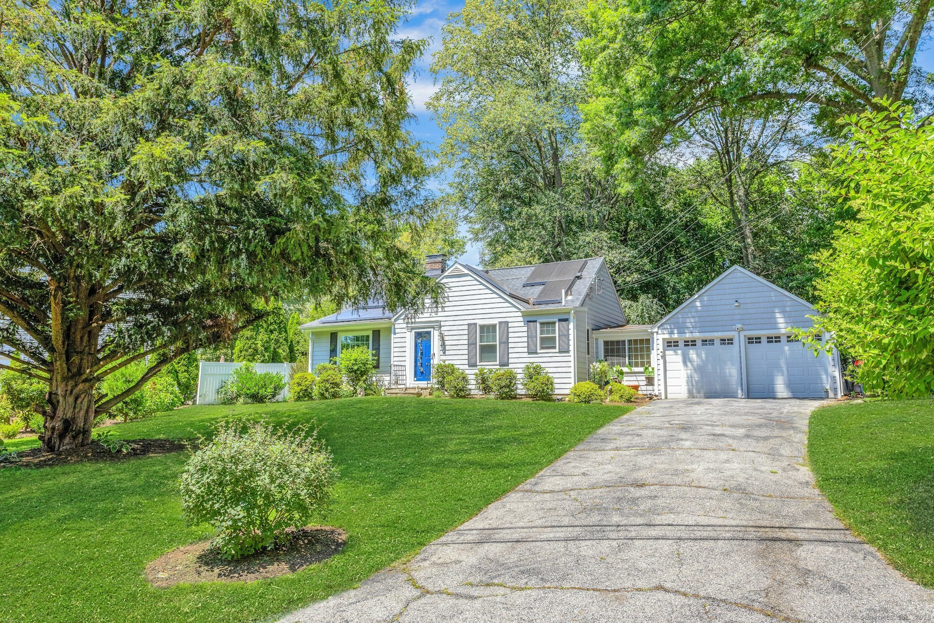 6 Hillandale Manor Norwalk CT 06851