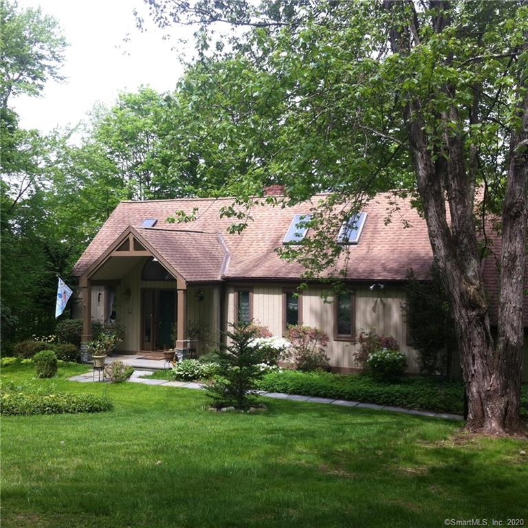203 Hinman Lane Southbury CT 06488