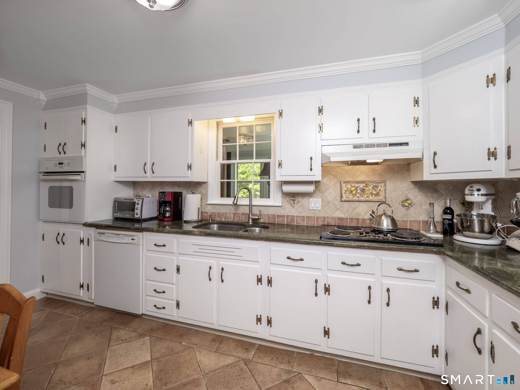 34 Powder Horn Hill Road Wilton CT 06897