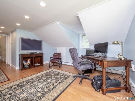 34 Powder Horn Hill Road Wilton CT 06897