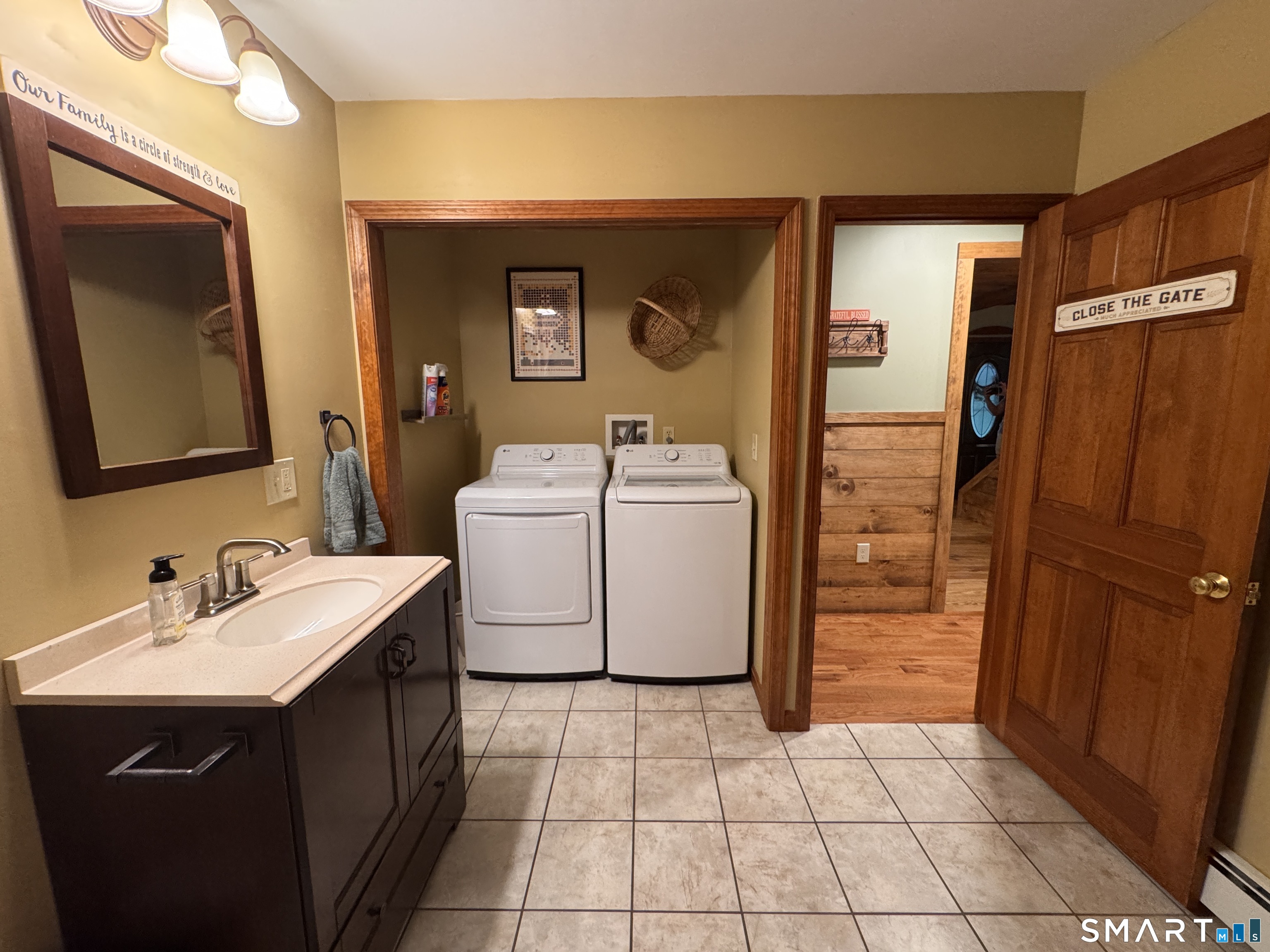 419 Lathrop Road Plainfield CT 06374
