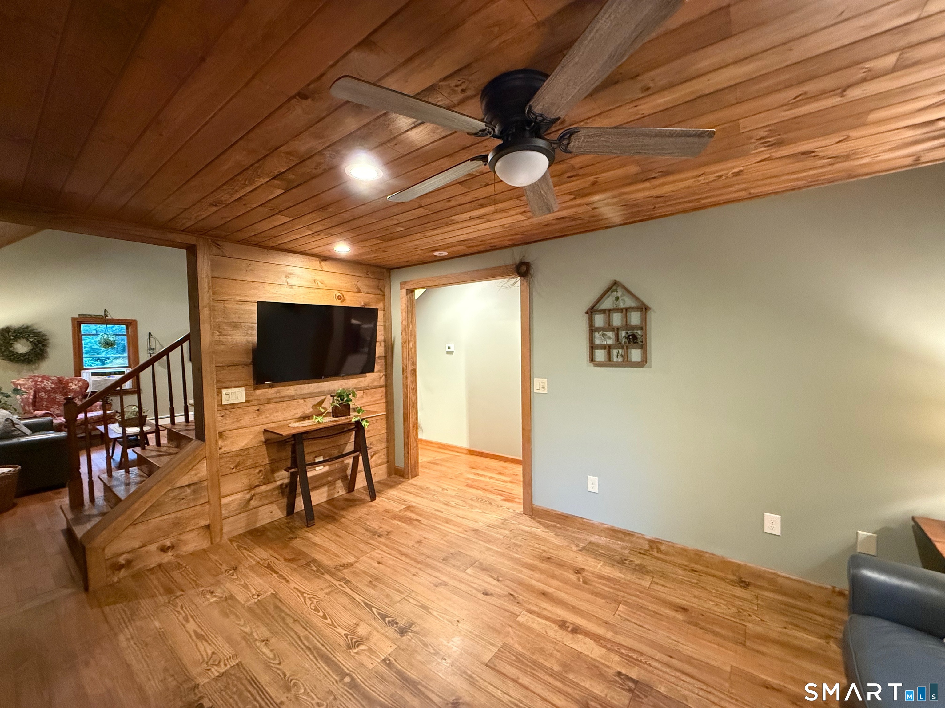 419 Lathrop Road Plainfield CT 06374