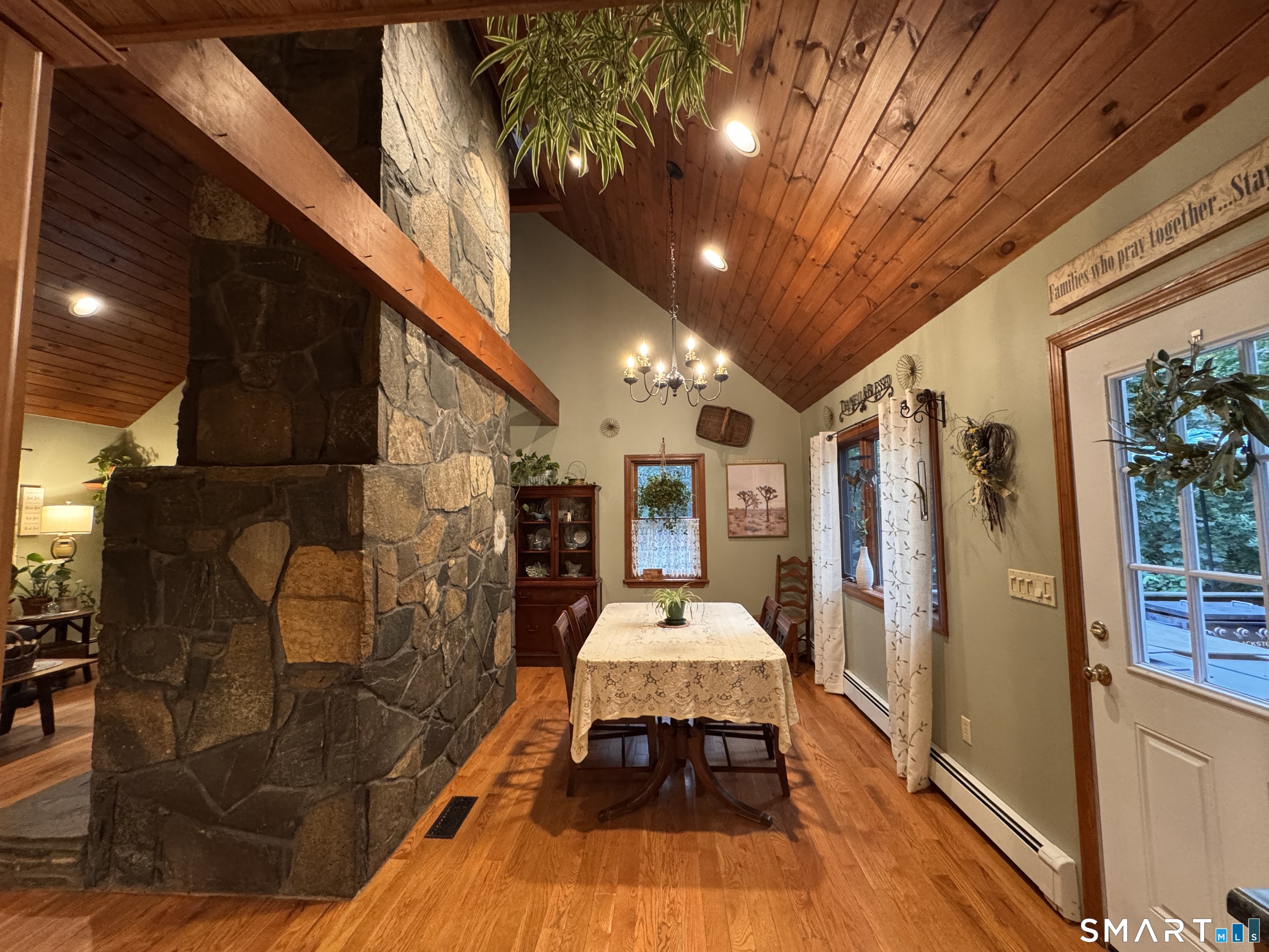 419 Lathrop Road Plainfield CT 06374