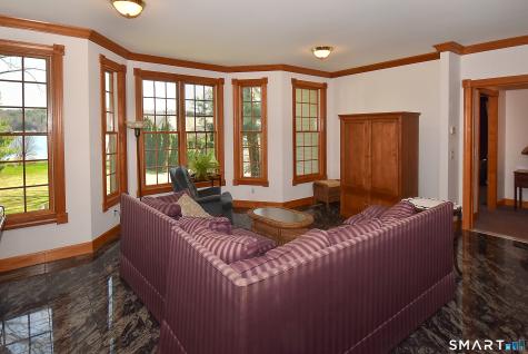 5 Crystal Ball Court Ellington CT 06029