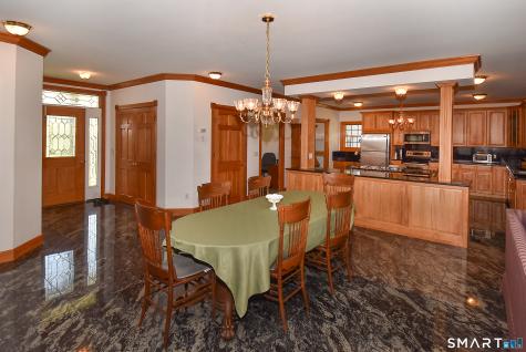 5 Crystal Ball Court Ellington CT 06029