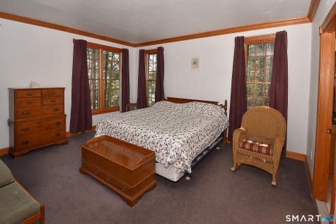 5 Crystal Ball Court Ellington CT 06029