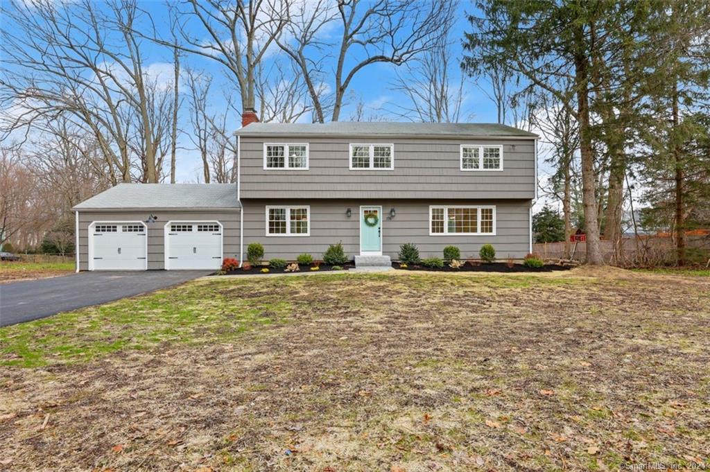 176 Ridgeview Avenue Fairfield CT 06825