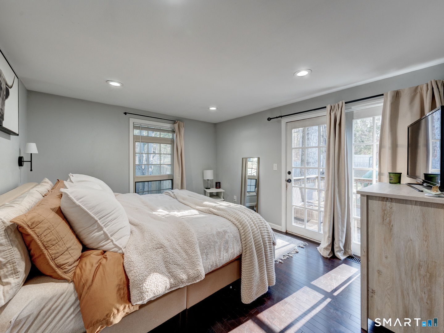 23 Kennedy Drive Enfield CT 06082