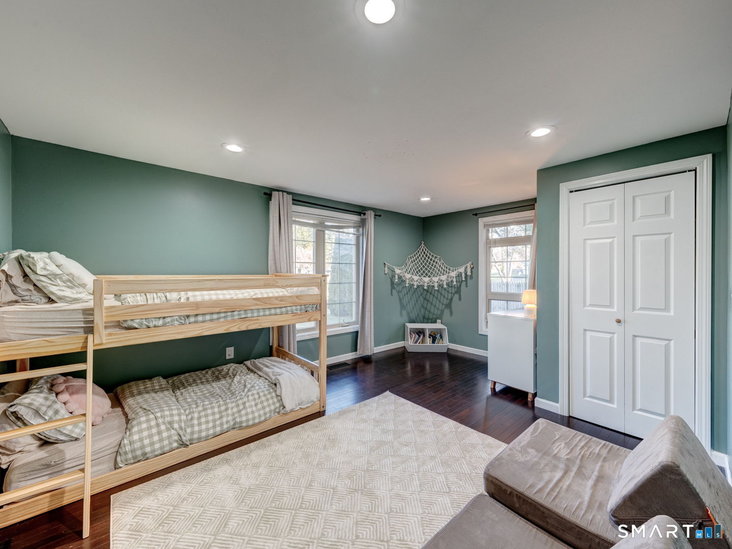 23 Kennedy Drive Enfield CT 06082