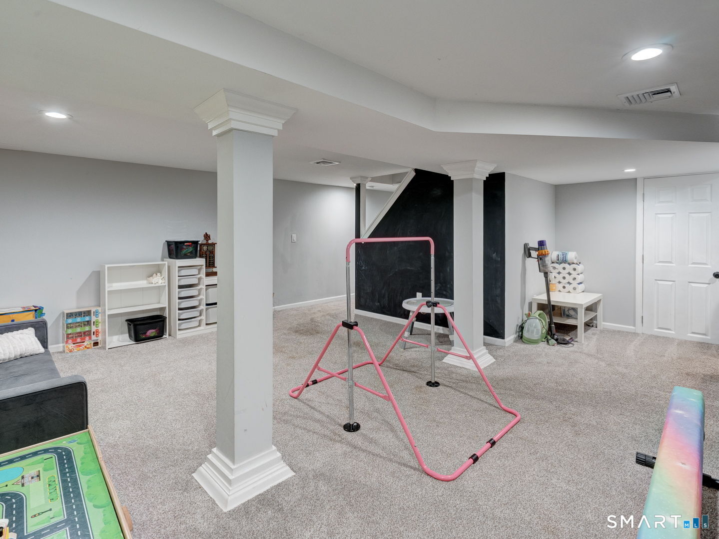 23 Kennedy Drive Enfield CT 06082
