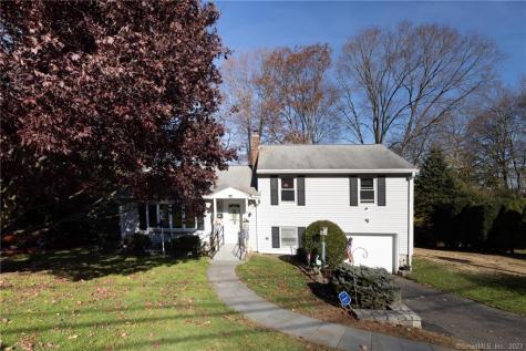 90 Juniper Ridge Drive Waterbury CT 06708