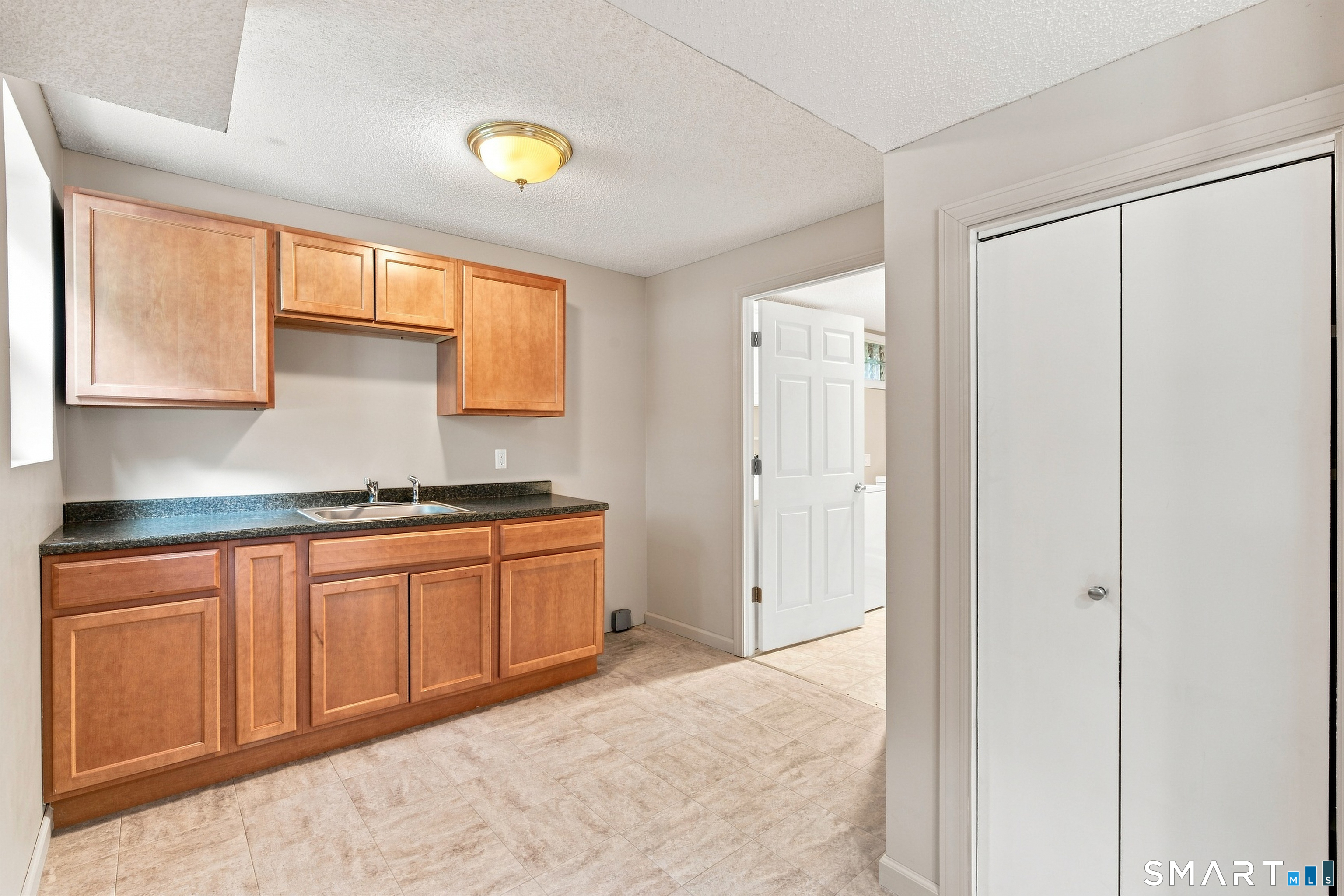 110 Orchard Hill Drive Windsor Locks CT 06096