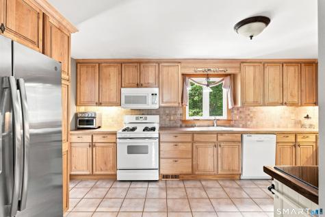 110 Orchard Hill Drive Windsor Locks CT 06096