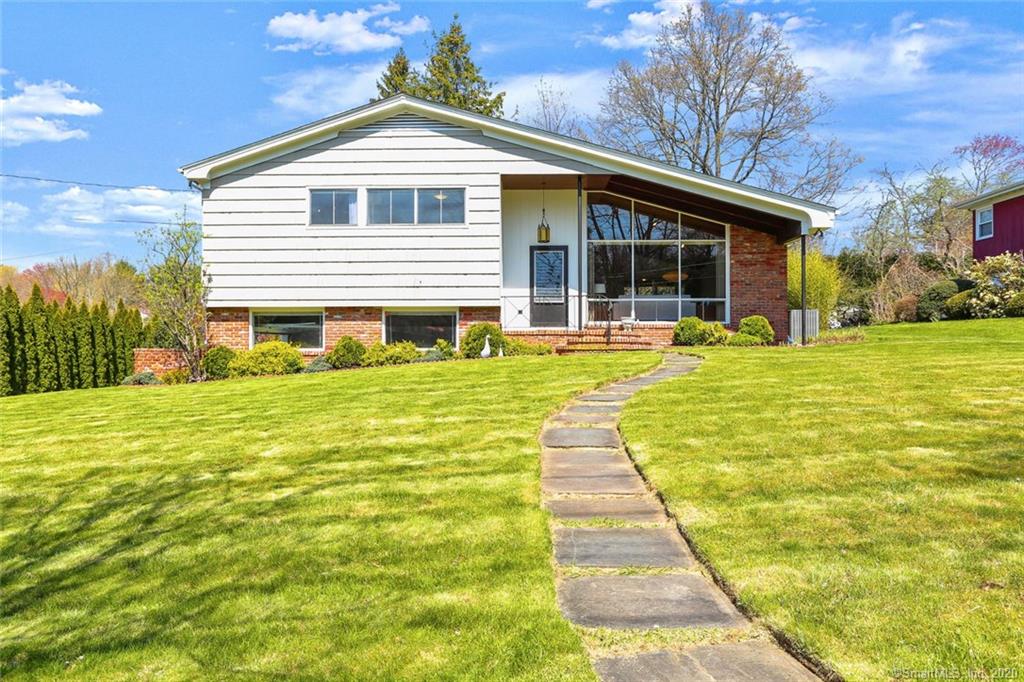 414 Sky Top Drive Fairfield CT 06825