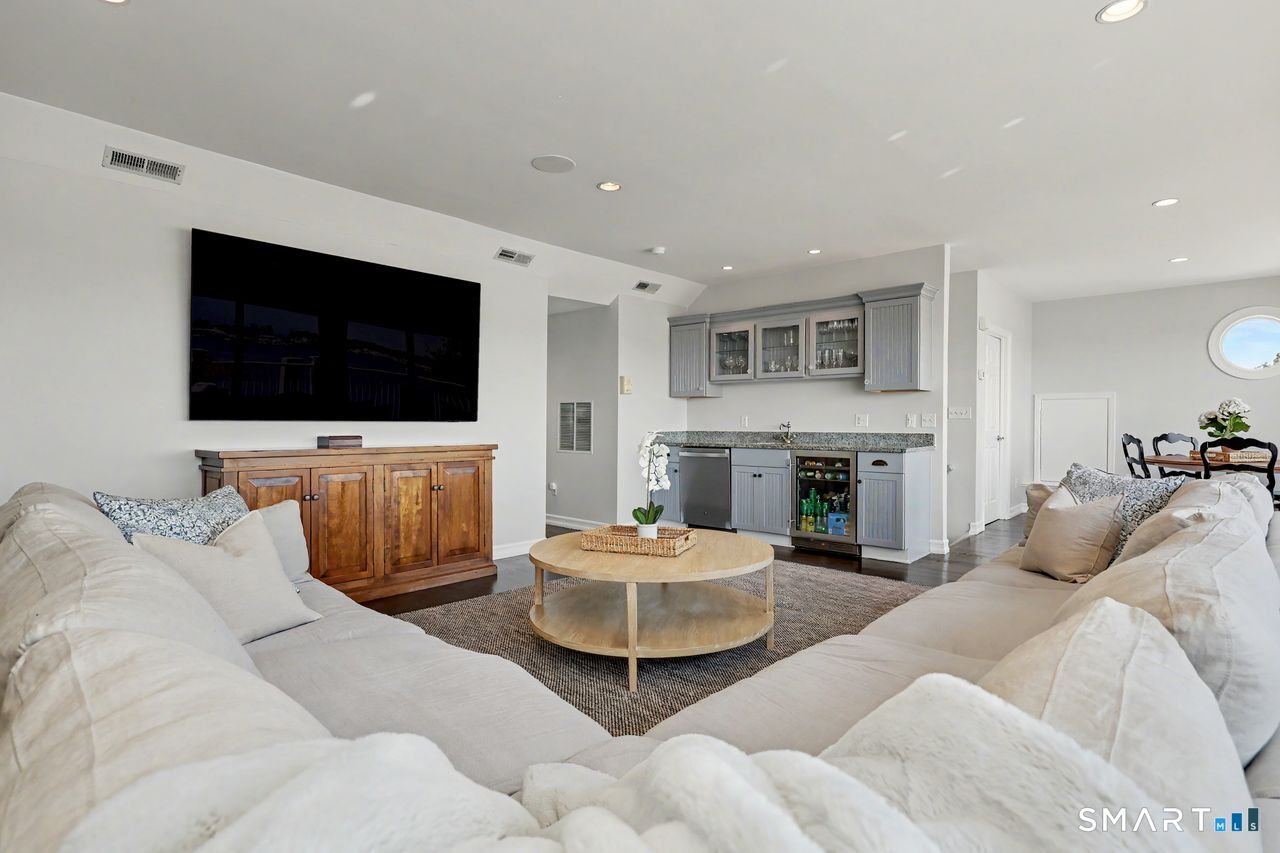 4 Harbor View Avenue Norwalk CT 06854