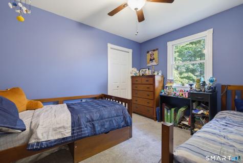 18 Vale Road Brookfield CT 06804