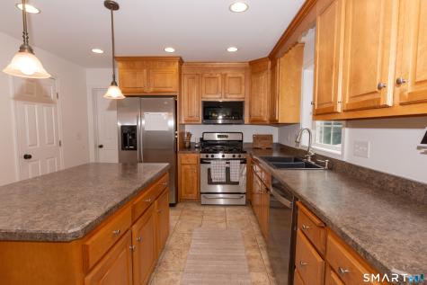 33 Brentwood Drive Wolcott CT 06716