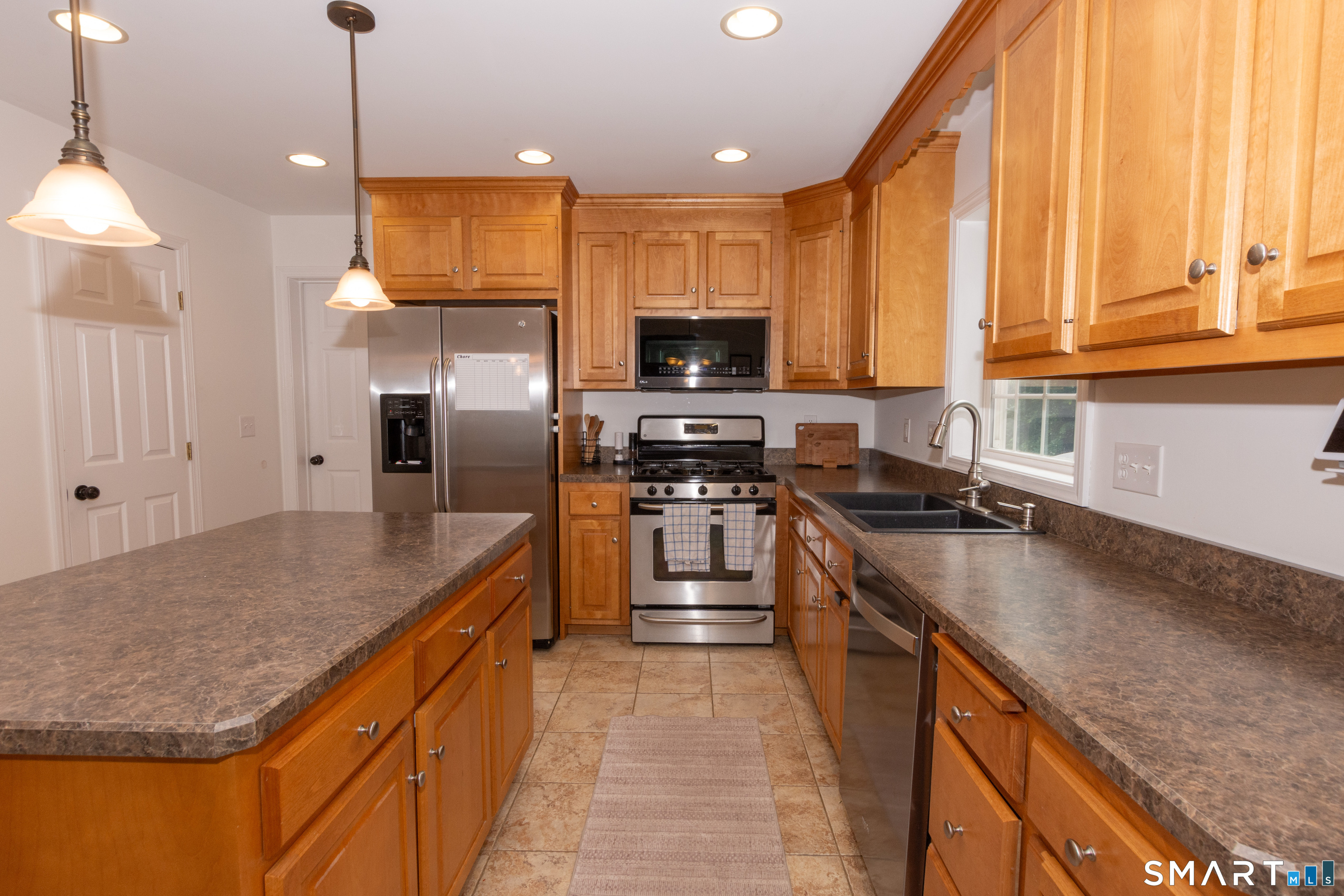 33 Brentwood Drive Wolcott CT 06716