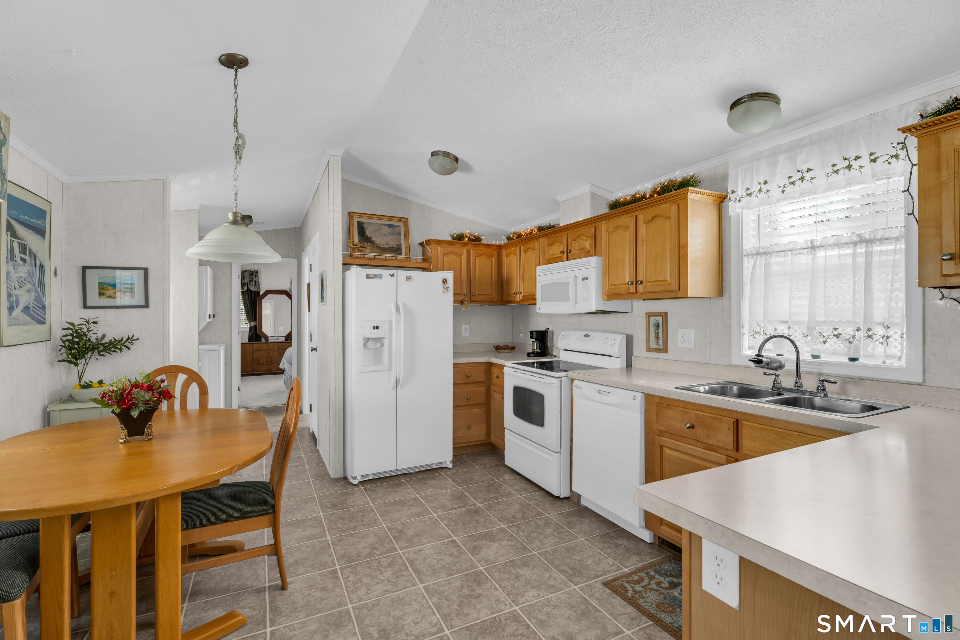 1 Jensen Court Southington CT 06489