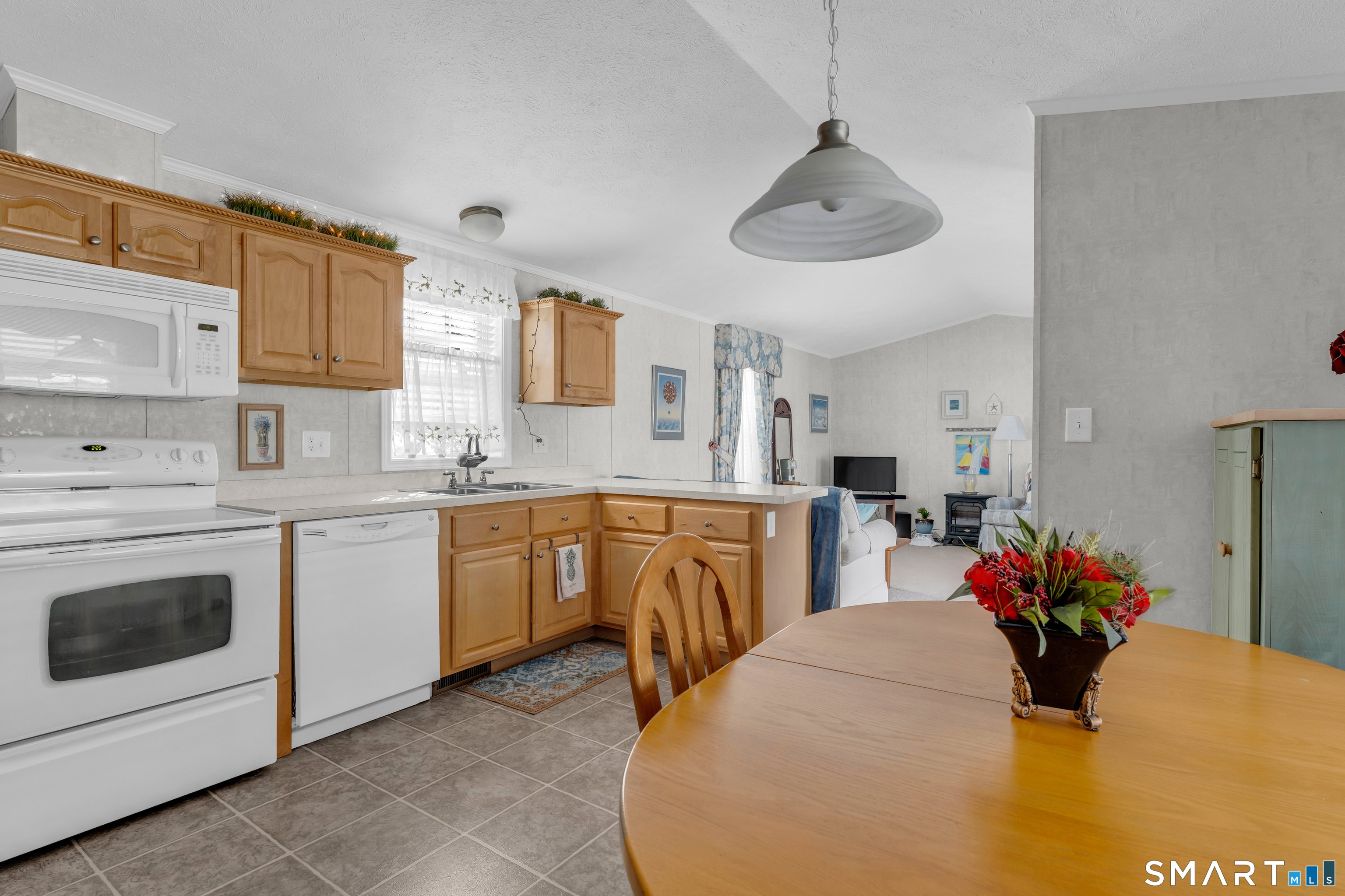 1 Jensen Court Southington CT 06489