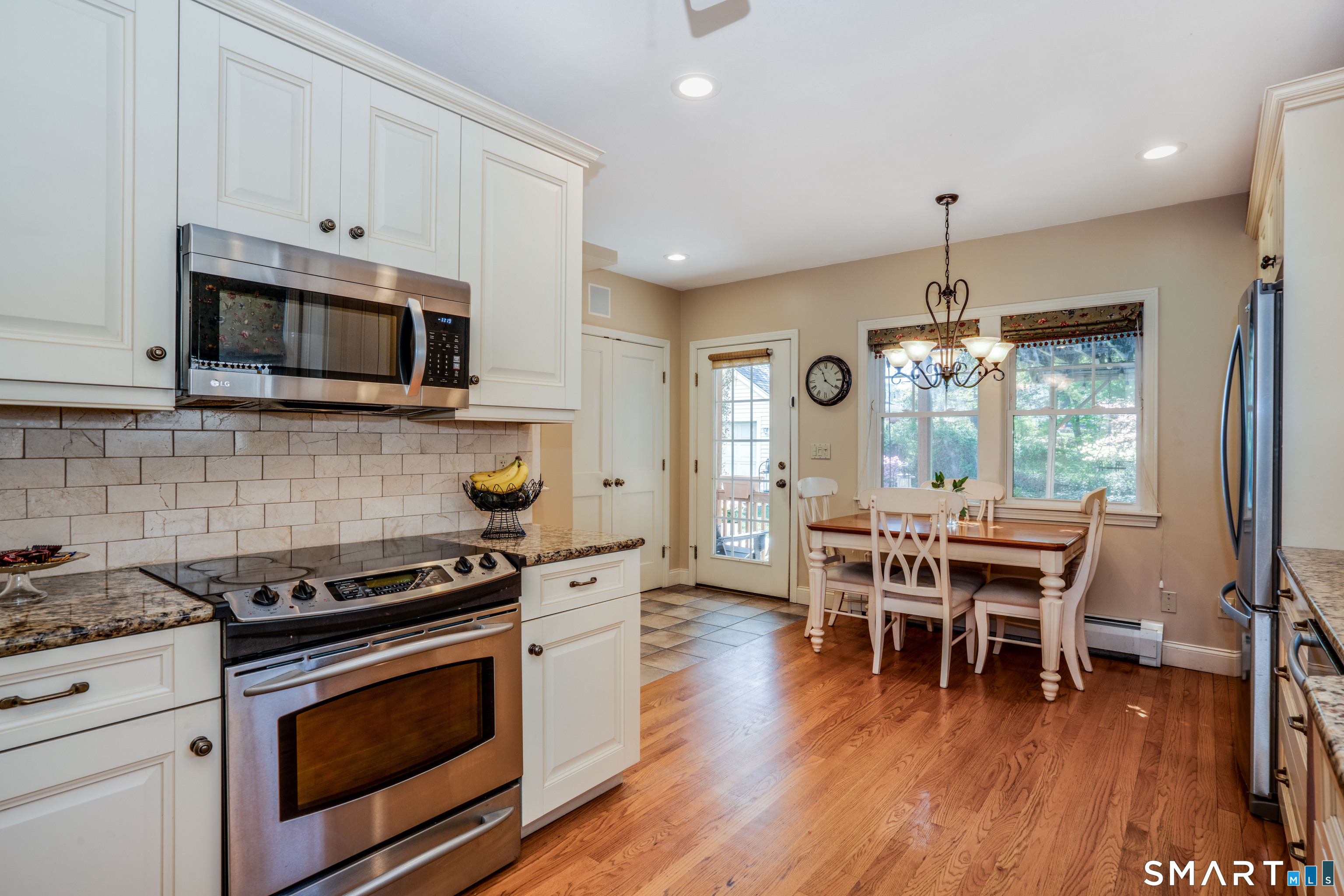 469 Fern Street West Hartford CT 06107