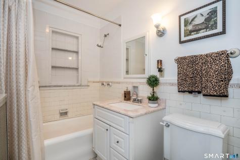 469 Fern Street West Hartford CT 06107