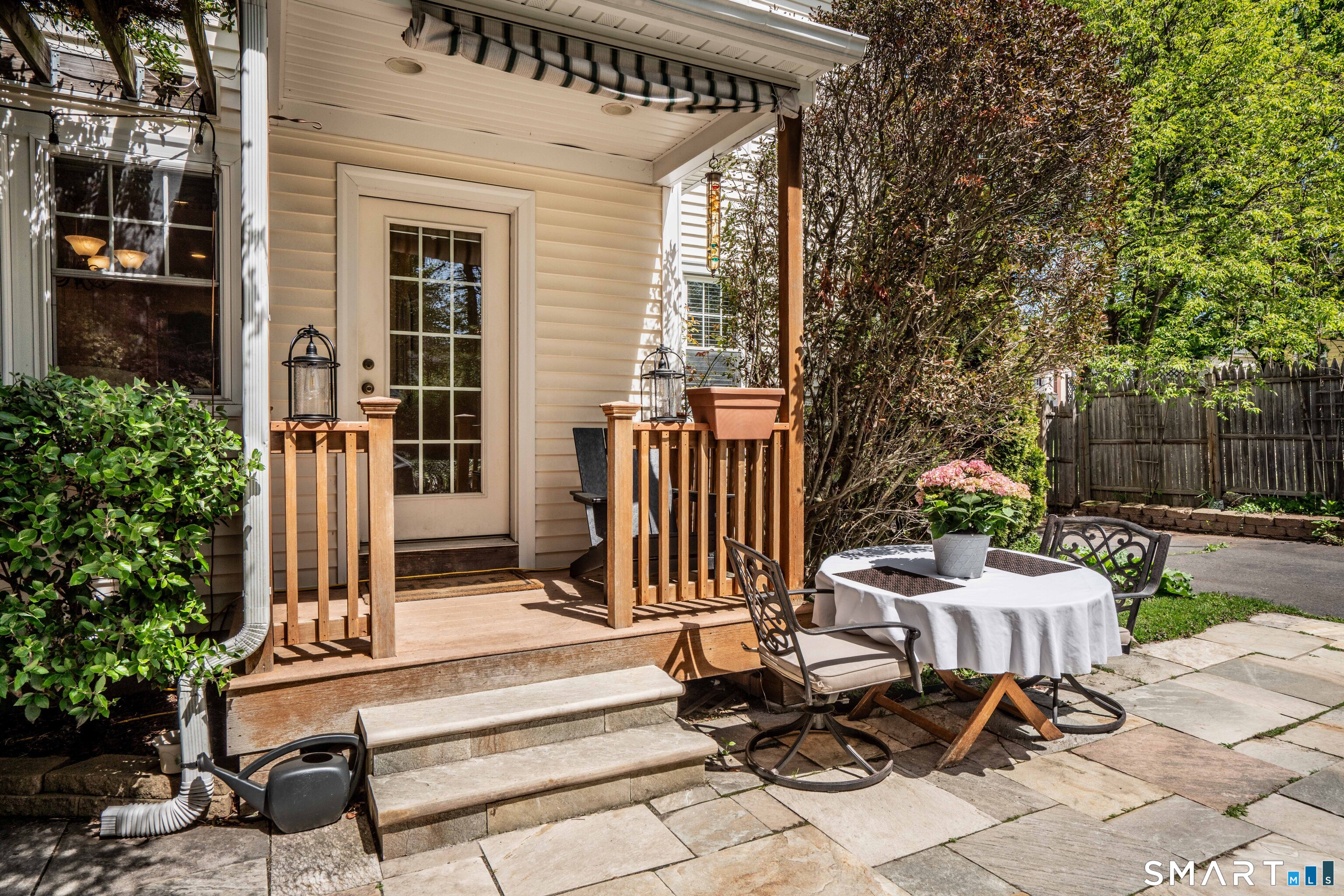469 Fern Street West Hartford CT 06107