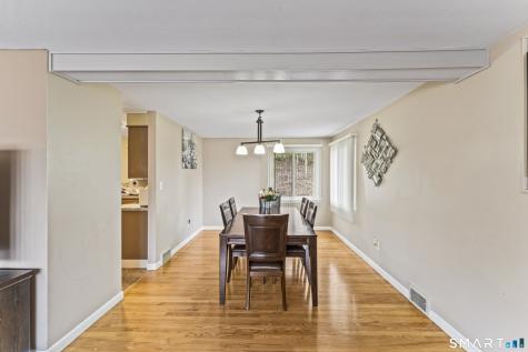 94 Cottage Grove Lane Waterbury CT 06706