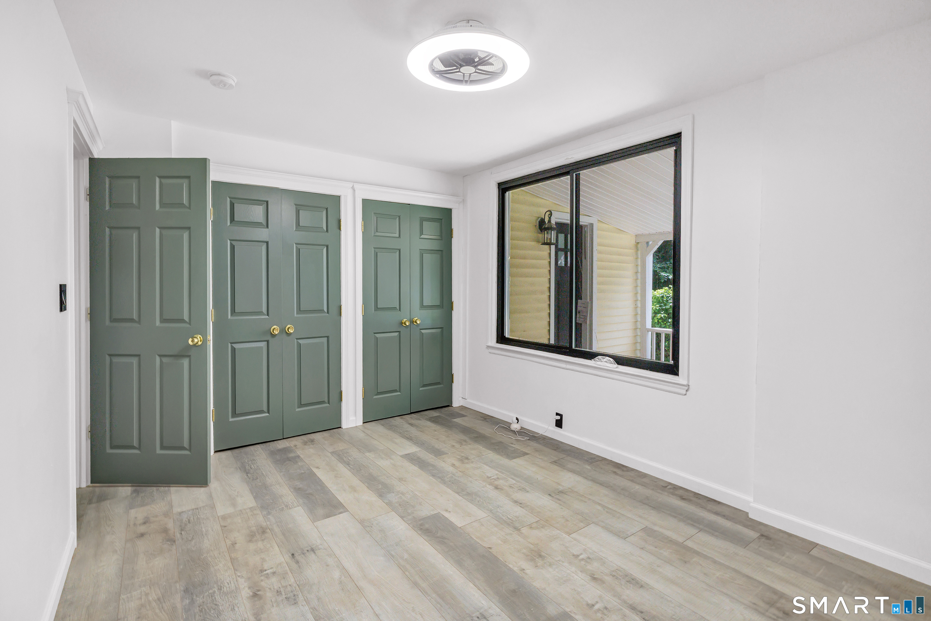 5167 Main Street Trumbull CT 06611