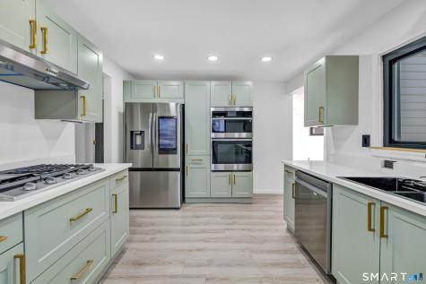 5167 Main Street Trumbull CT 06611