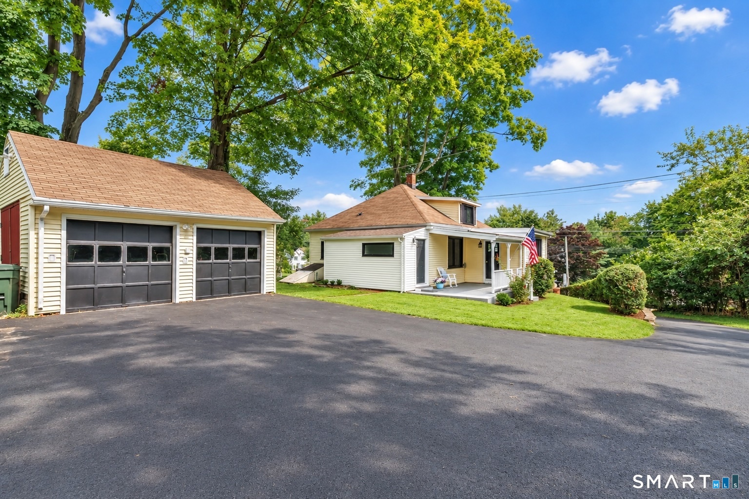 5167 Main Street Trumbull CT 06611