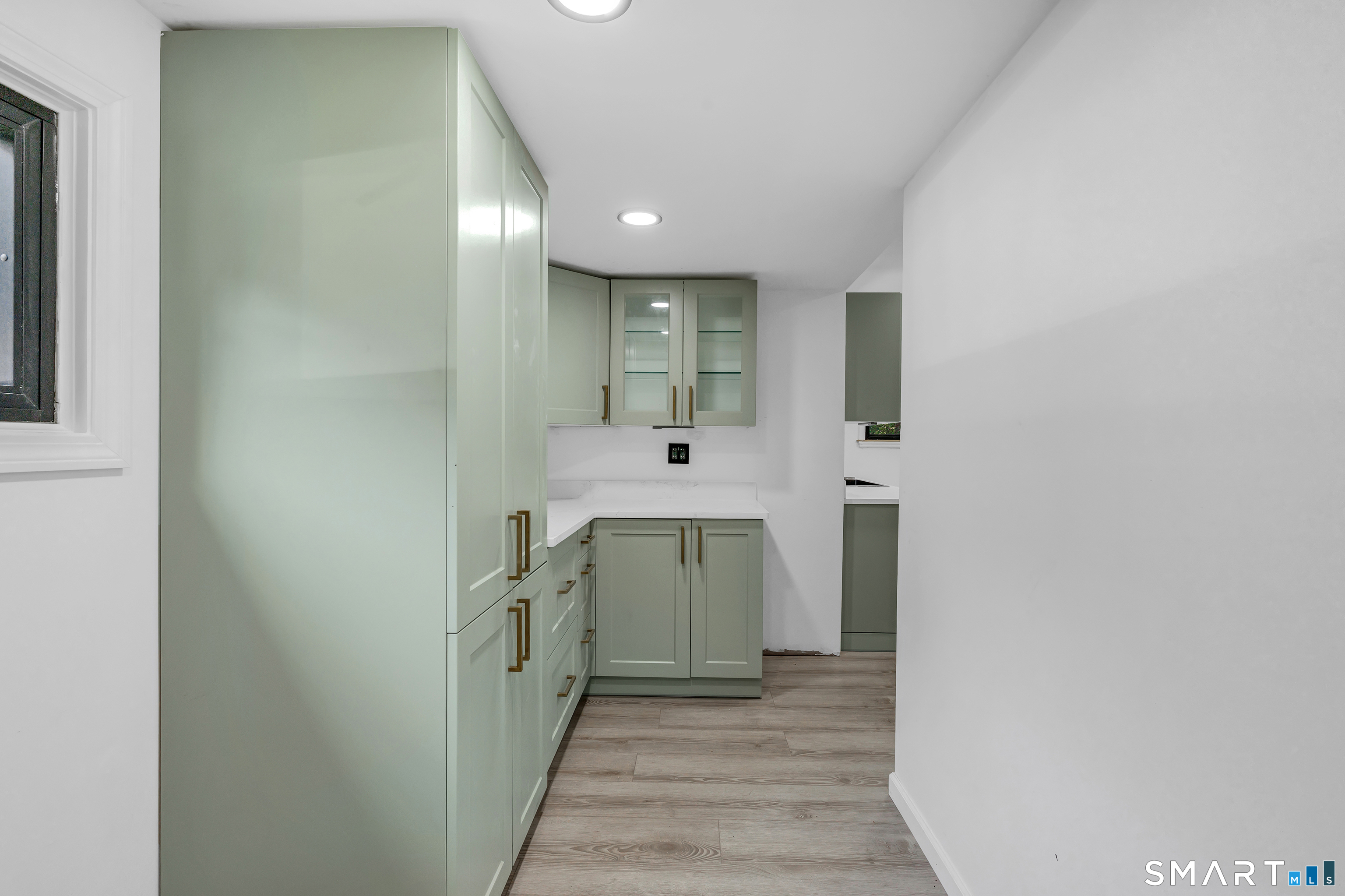 5167 Main Street Trumbull CT 06611