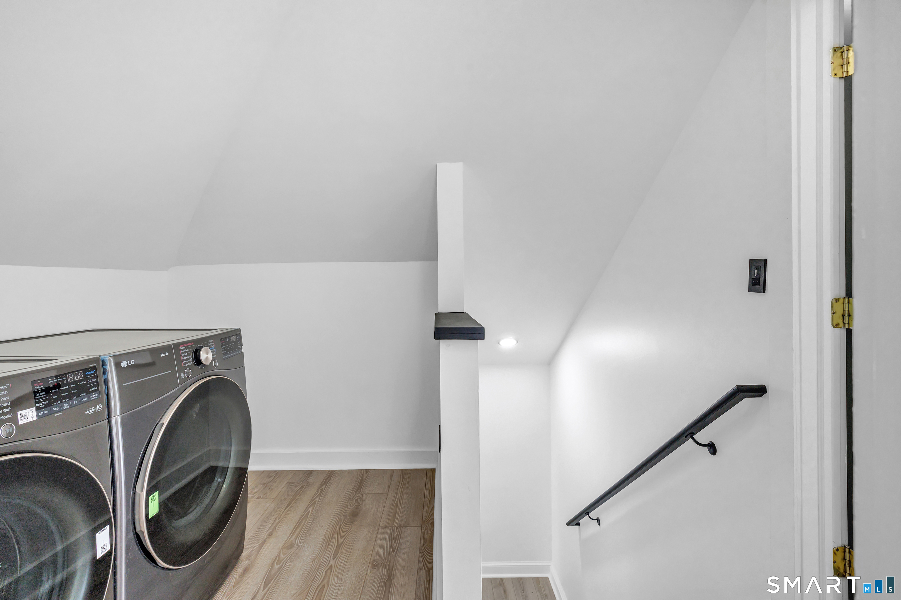 5167 Main Street Trumbull CT 06611