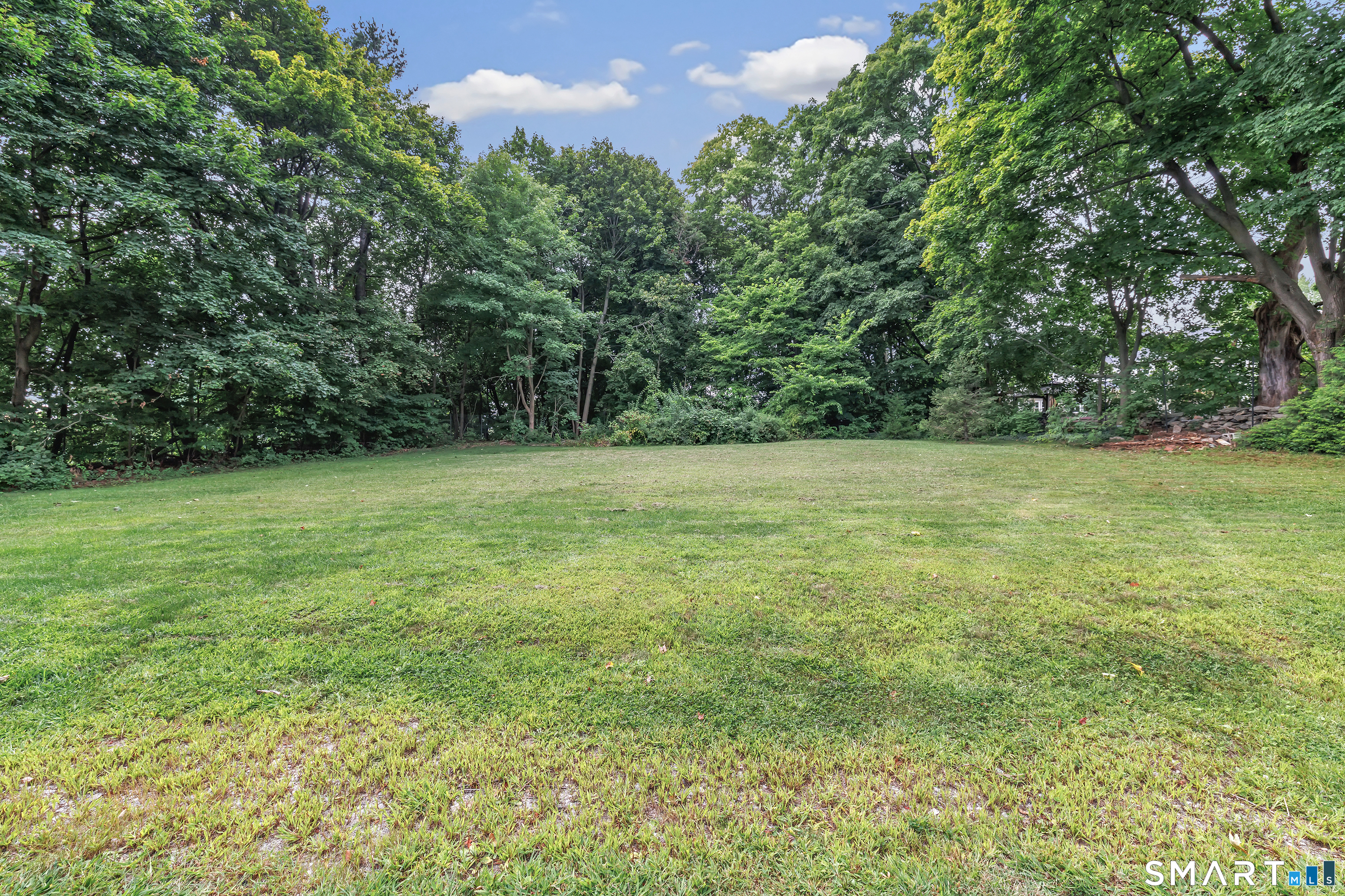 5167 Main Street Trumbull CT 06611