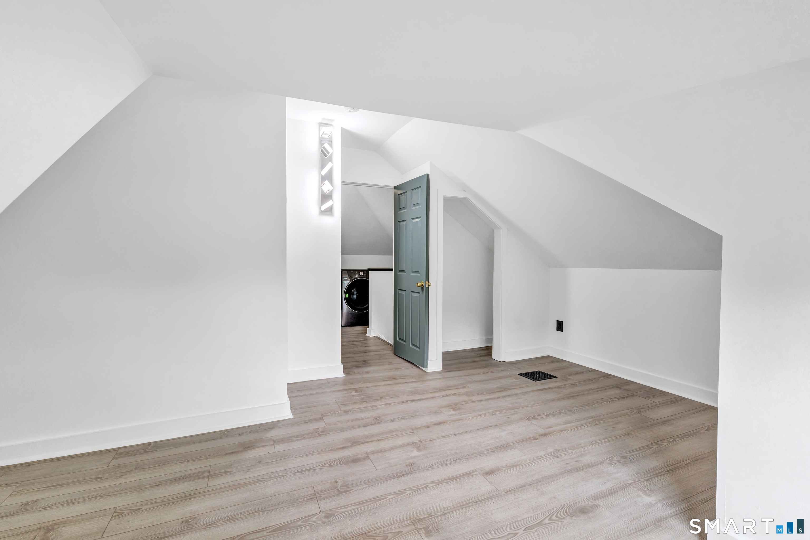 5167 Main Street Trumbull CT 06611
