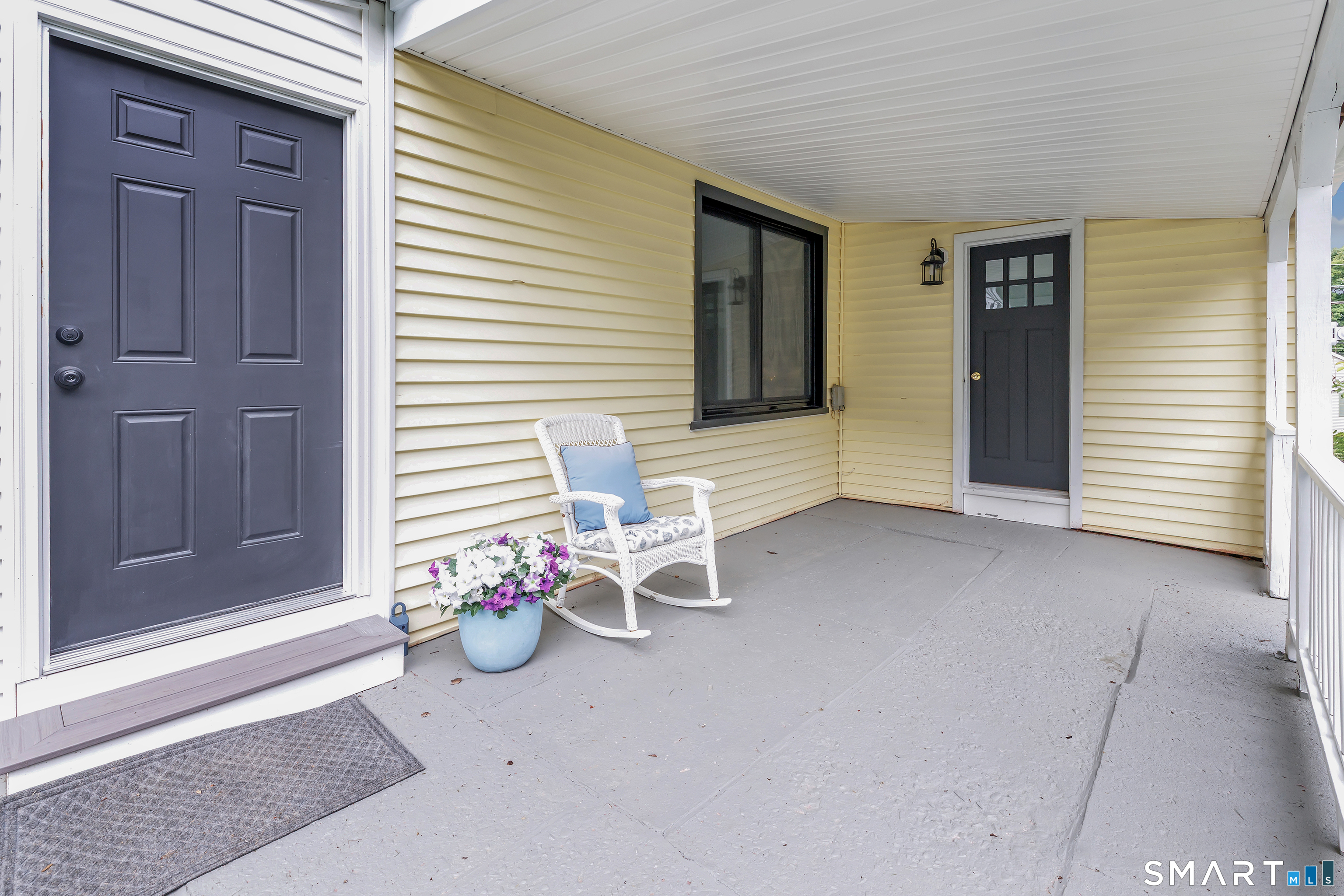 5167 Main Street Trumbull CT 06611