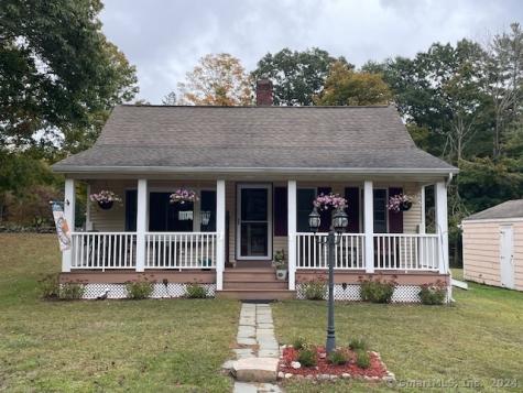 101 Stoddards Wharf Road Ledyard CT 06339