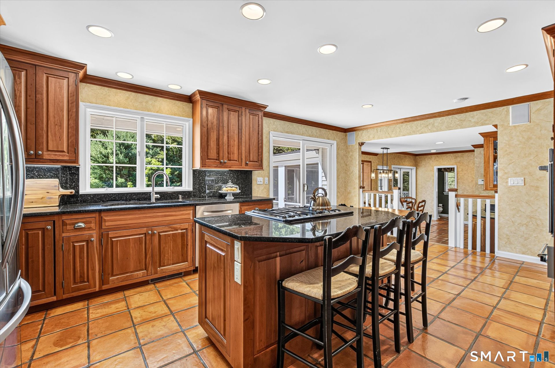 29 Pilfershire Lane Simsbury CT 06092