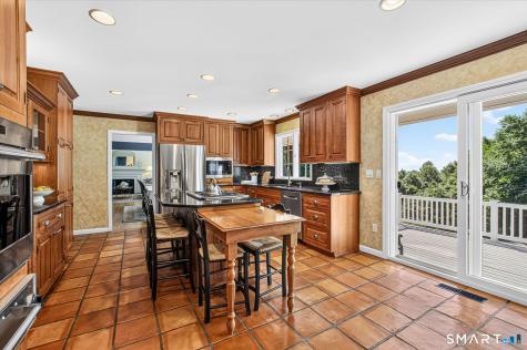 29 Pilfershire Lane Simsbury CT 06092
