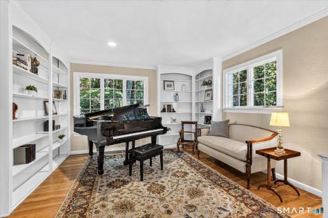 29 Pilfershire Lane Simsbury CT 06092
