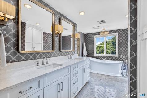 29 Pilfershire Lane Simsbury CT 06092