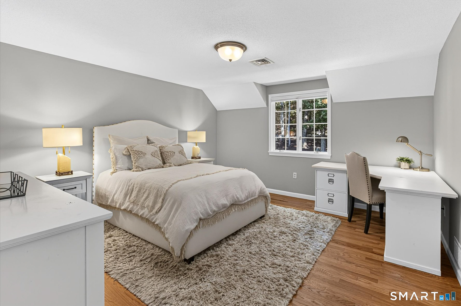 29 Pilfershire Lane Simsbury CT 06092