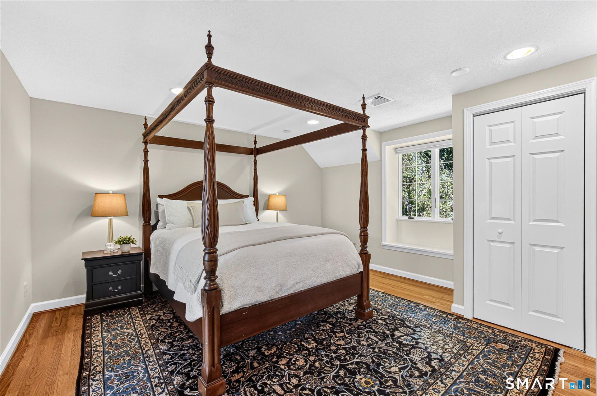 29 Pilfershire Lane Simsbury CT 06092