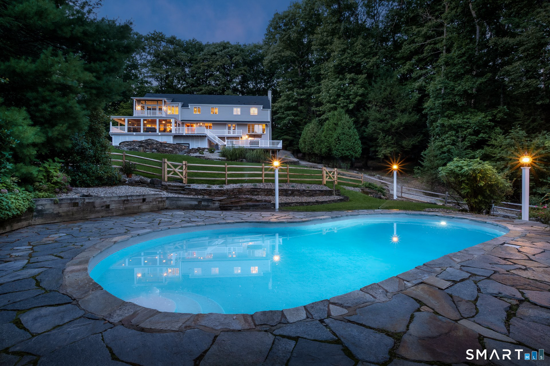29 Pilfershire Lane Simsbury CT 06092