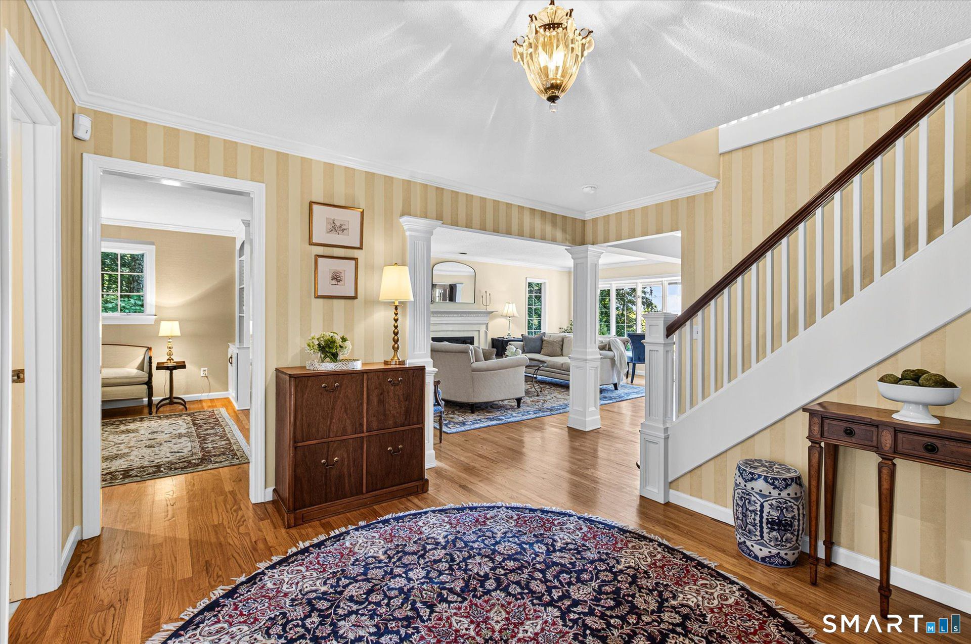 29 Pilfershire Lane Simsbury CT 06092