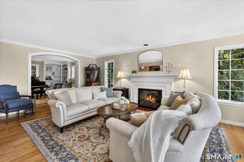 29 Pilfershire Lane Simsbury CT 06092